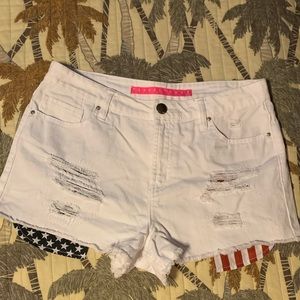 AMERICAN FLAG TINSELTOWN SHORTS SIZE 8